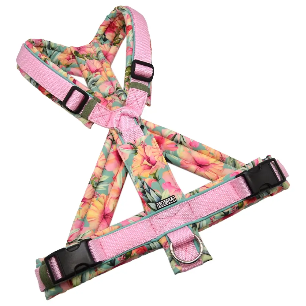 BUMER Hundegeschirr, gepolstert mit geteiltem Bruststeg, Größe L, Gurtband PREMIUM X Rosenzart, Softshell Hibiskusblüten, Ringe silberfarbig (Edelstahl), Paspel Minty Breeze (komplett), Applikation